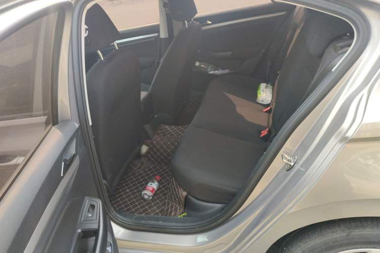 Used Volkswagen Bora 2019 Revised Version 1.5L Automatic Fashionable Style China VI Interior 4