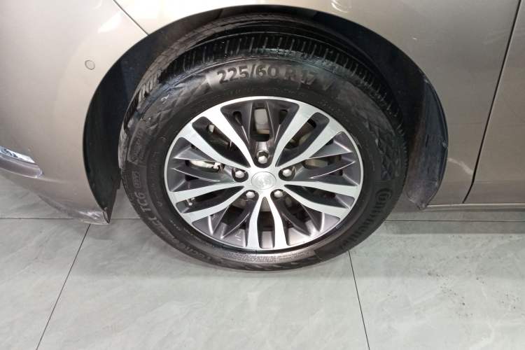 Used Buick GL8 2020 ES Land Cruiser 653T Luxury Edition
