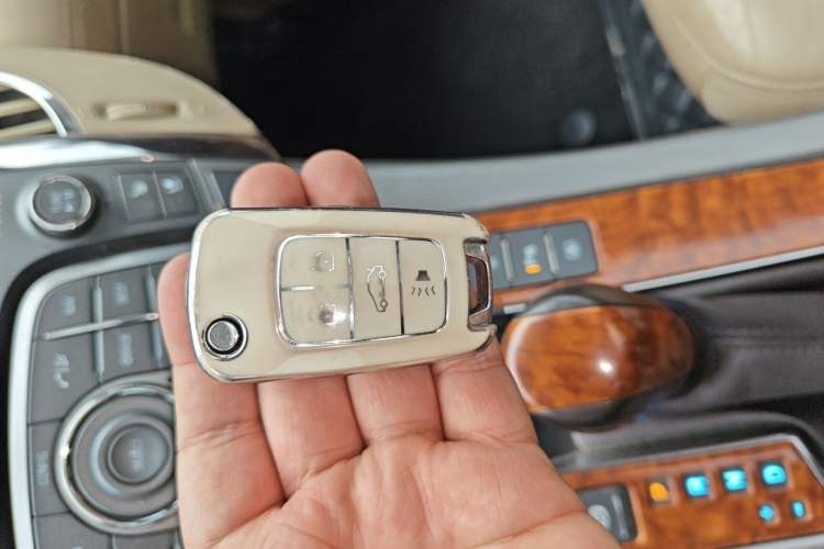 Used Buick LaCrosse 2012 2.4L SIDI Luxury Edition
