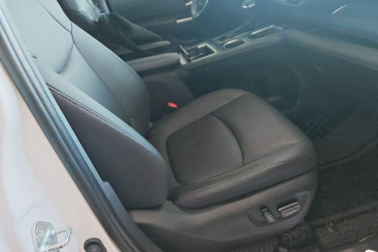 Used Toyota Sienna 2024 2.5L Hybrid Four-Wheel Drive Prestige Edition
