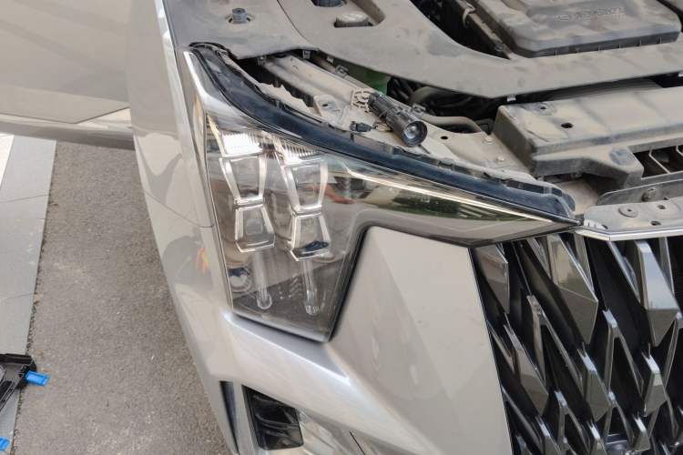 Used GAC Trumpchi GS8 2022 Dual-Engine Series 2.0TM Two-Wheel Drive Prestige Edition (7 Seats)
