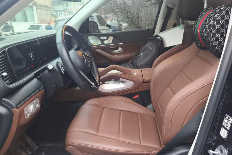 Used Mercedes-Benz GLE 2024 GLE 450 4MATIC Luxury Model Left Front Seat