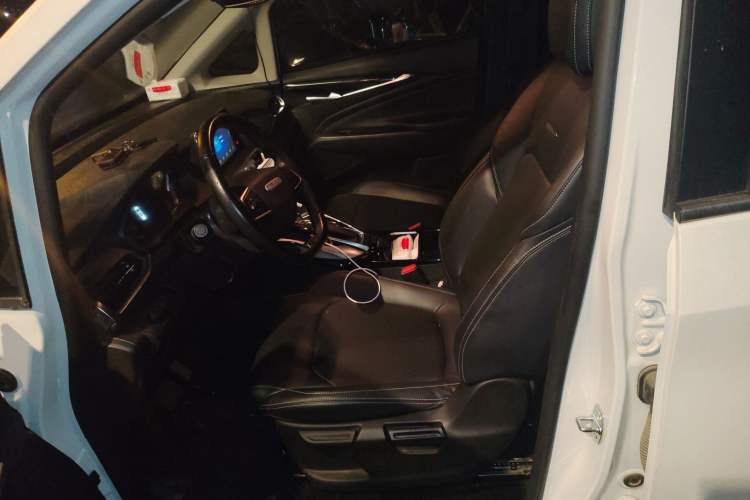 Used SAIC MAXUS G50 2020 1.5T Automatic Elite Edition
