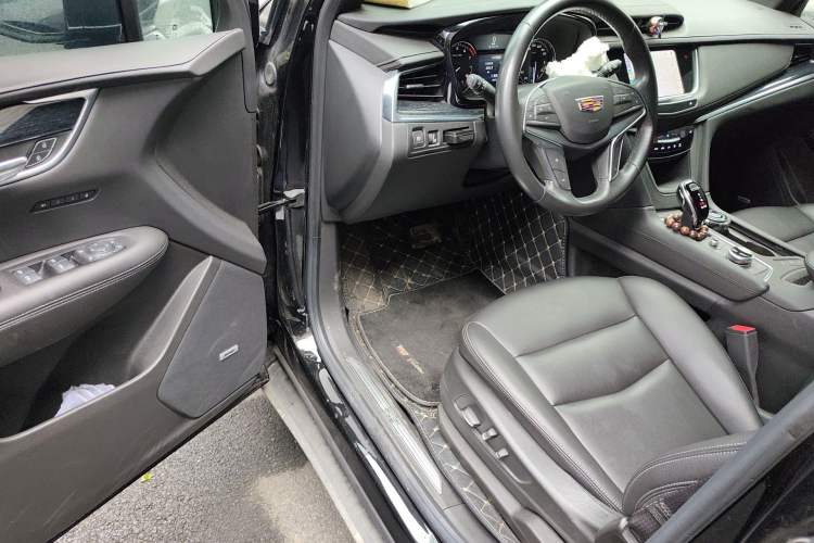 Used Cadillac XT5 2023 2.0T Two-Wheel-Drive Fashion Edition Driver Seat