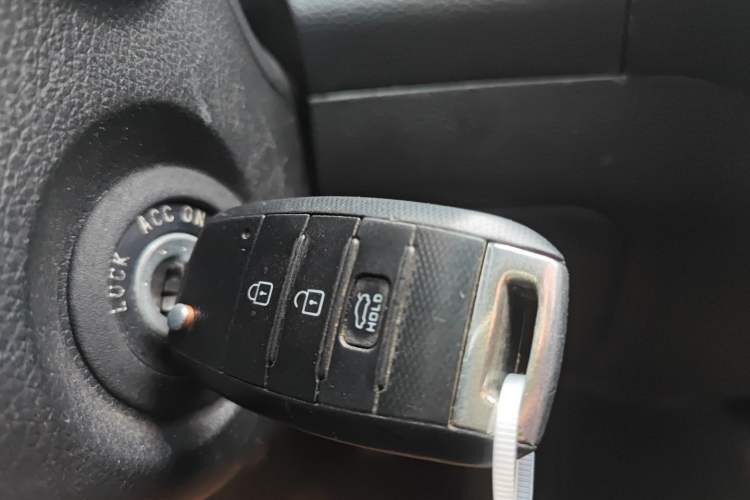 Used Kia K3 2015 1.6L Manual GL Vehicle Key