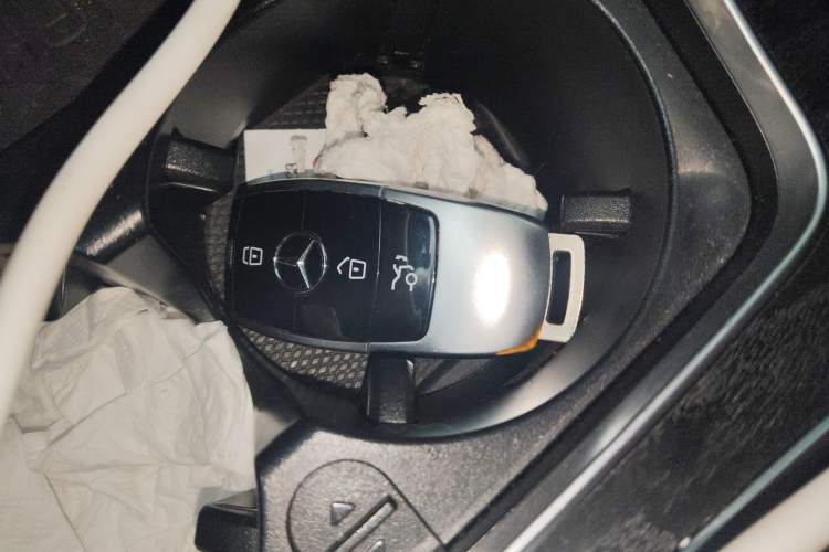 Used Mercedes-Benz C-Class 2020 C 260 L Sport Edition Vehicle Key