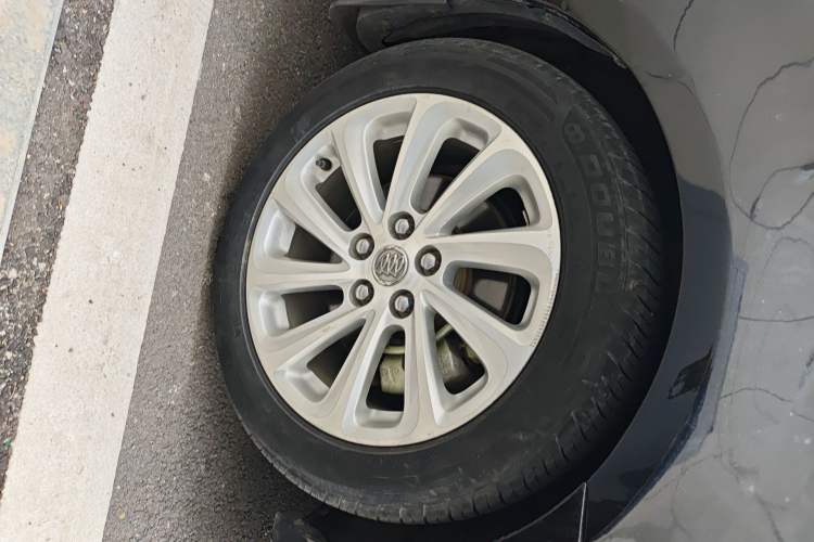 Used Buick LaCrosse 2013 2.4L SIDI Luxury Comfort Edition
