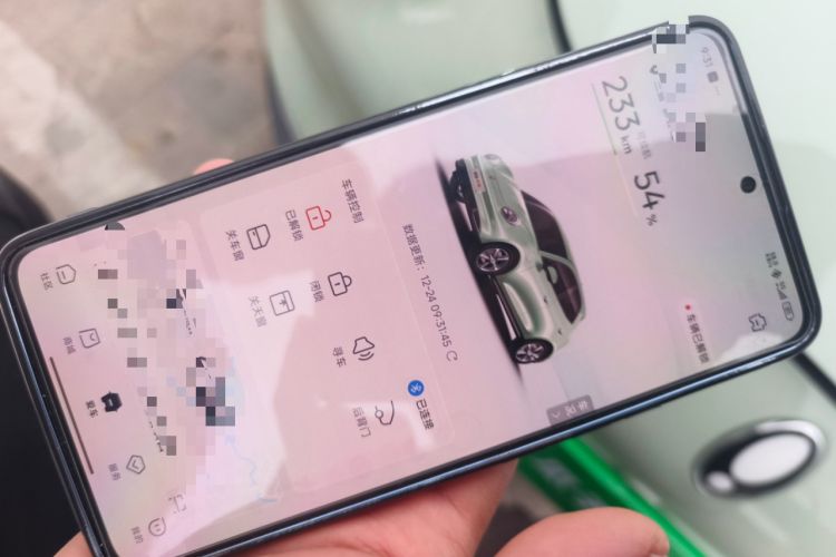 Used ORA Good Cat 2023 401 km Standard Range Premium Version Lithium Iron Phosphate Vehicle Key