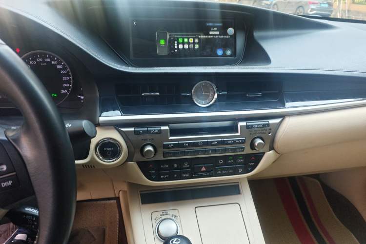 Used Lexus ES 2013 300h Elite Edition