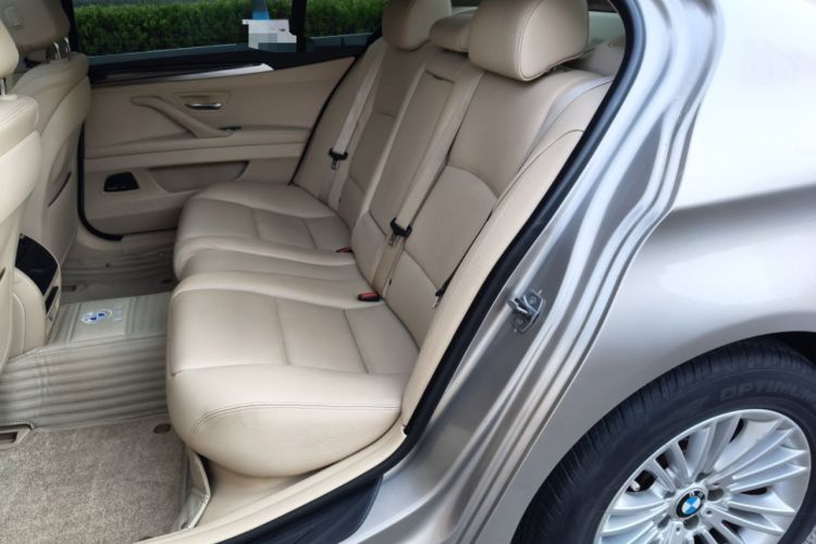 Used BMW 5 Series 2013 525Li Leading Model
