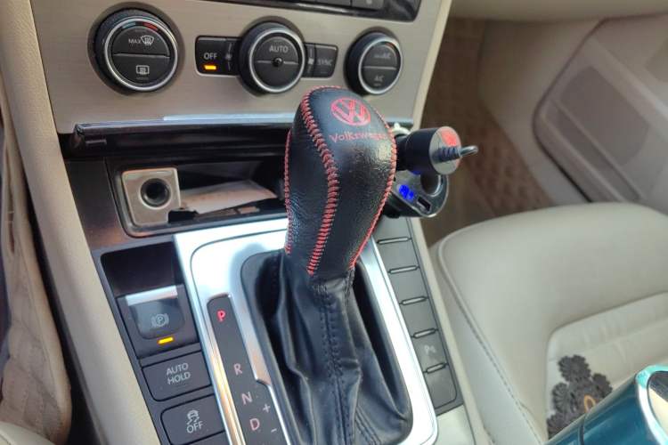 Used Volkswagen Magotan 2013 1.8TSI Luxury Model