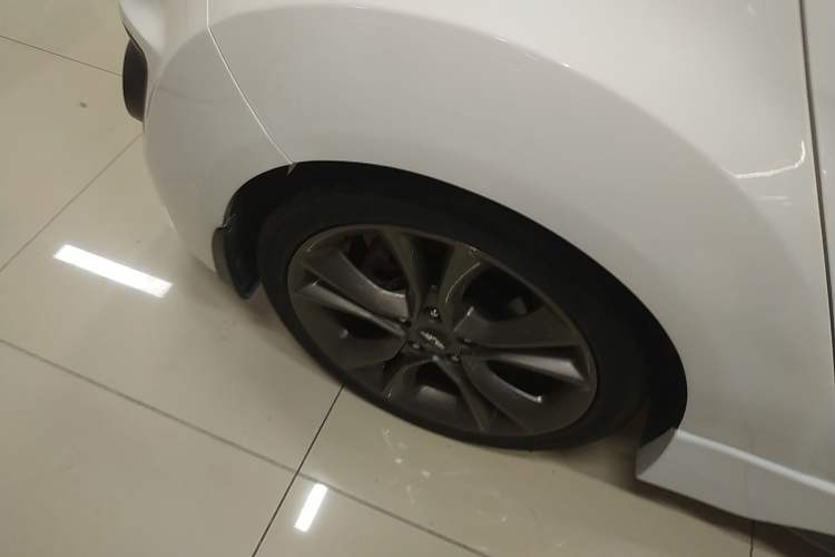 Used Hyundai Veloster 2015 1.6T Automatic Flagship Edition