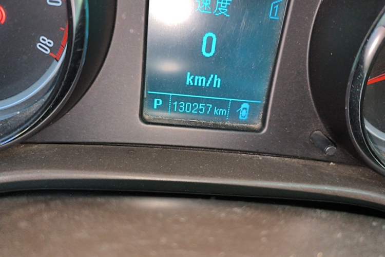 Used Buick Regal 2014 2.0L Leading Fashion Edition