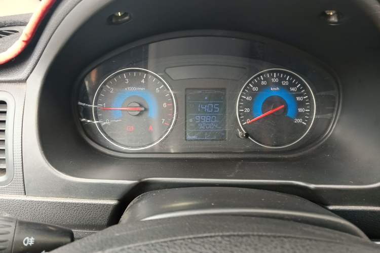 Used Dongfeng Fengon 330 2014 1.5L Manual Utility Version DK15 Instrument Cluster