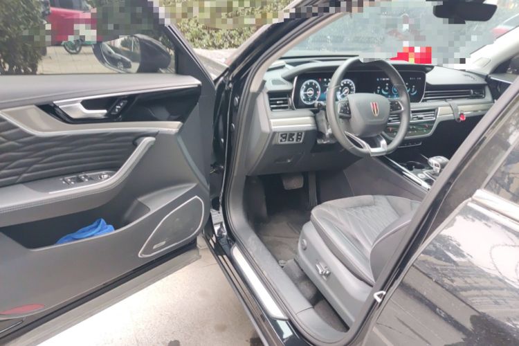Used Hongqi HS5 2022 Revised Version 2.0T Smart Connect Flagship Edition Driver Seat