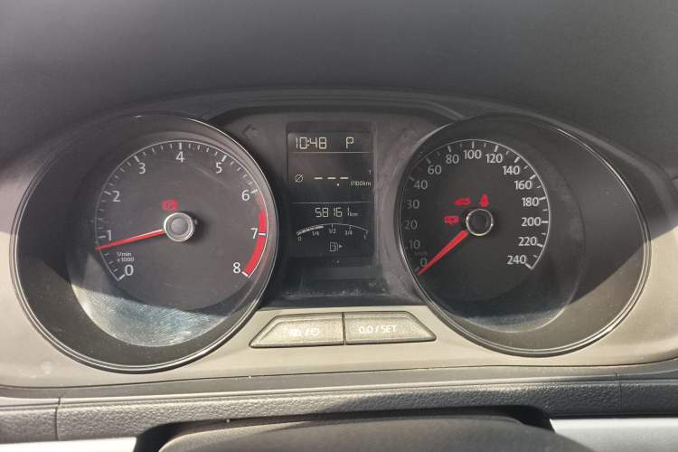 Used Volkswagen Lavida 2017 1.6L Automatic Fashion Edition
