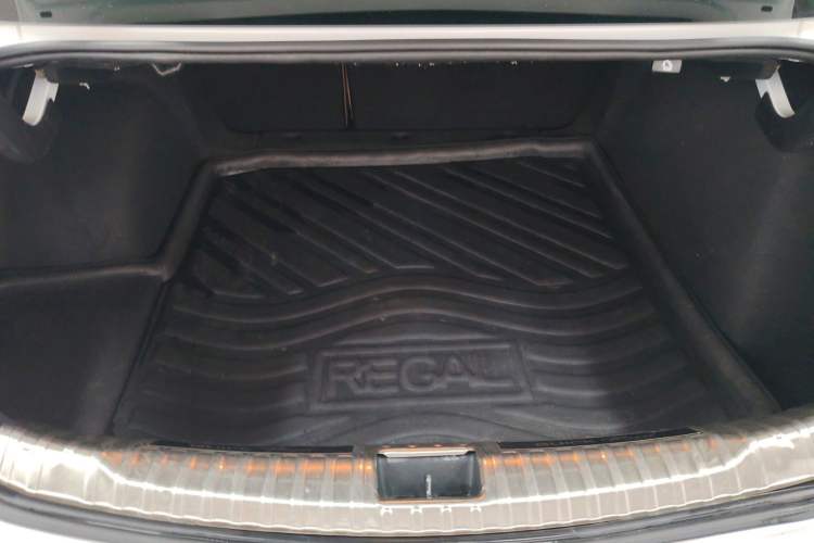 Used Buick Regal 2020 552T Luxury Version Trunk