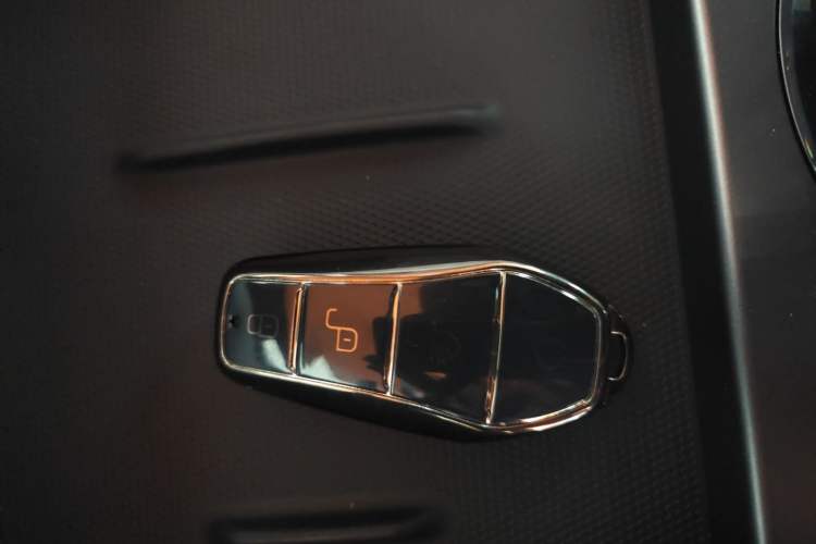 Used BYD Seal 06 New Energy 2024 DM-i 80KM Luxury Model
