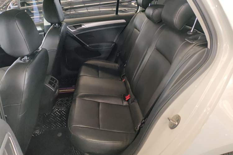 Used Volkswagen Golf 2019 200TSI DSG Comfort & Ambition Edition China VI Standard