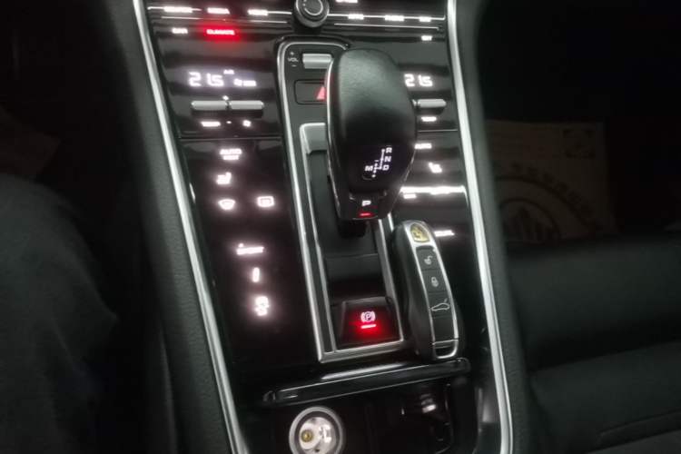 Used Porsche Panamera 2017 Panamera 3.0T
