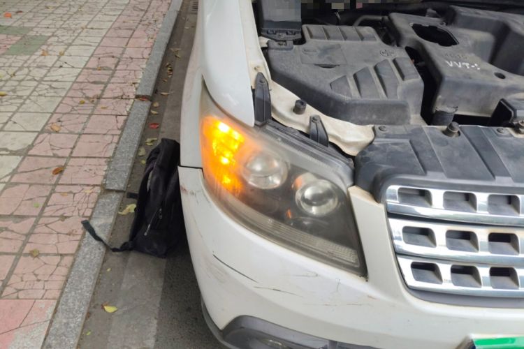 Used CHANGAN KAICHENG Ounuo S 2015 1.5L CNG Model Right Front Headlight