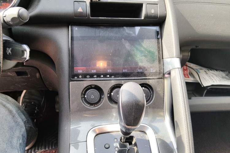 Used Peugeot 3008 2016 2.0L Automatic Classic Edition