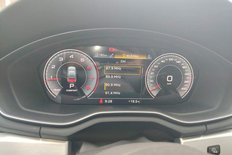 Used Audi A4L 2020 40 TFSI Fashion Dynamic Model
