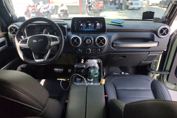 Used BAIC Off-Road BJ40 2024 2.0T Tribute to the 2020 Glory Edition
