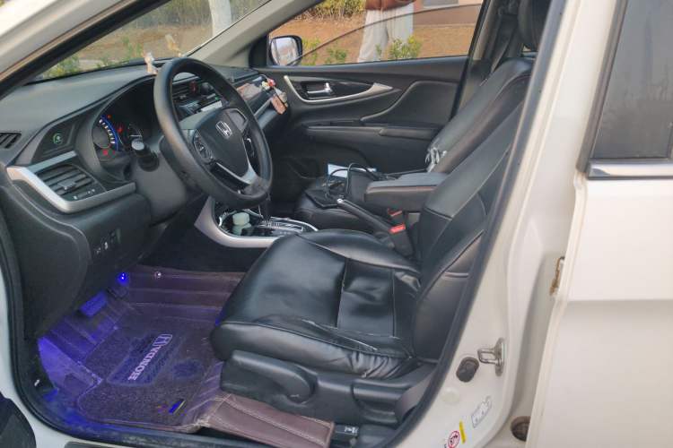 Used Honda Crider 2013 1.8L automatic luxury edition