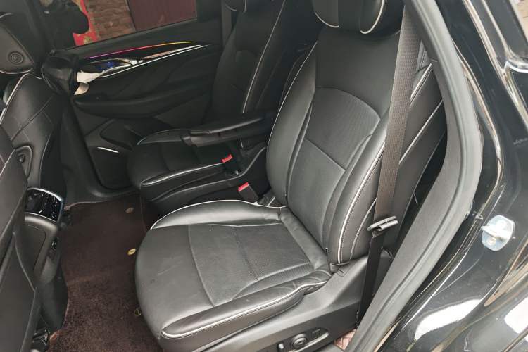 Used Buick Enclave 2022 652T 4x4 Prestige Flagship 6-Seater Left Rear Seat