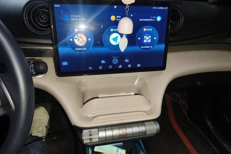 Used BYD Dolphin 2023 420 km Fashion Edition Audio And AC Panel