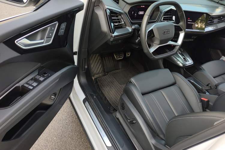 Used Audi Q4 e-tron 2023 40 e-tron Boundary Edition