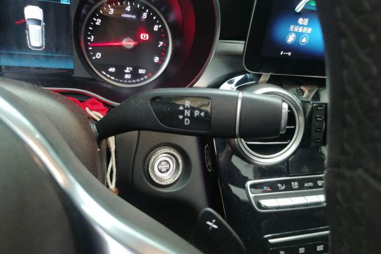 Used Mercedes-Benz GLC 2020 GLC 260 L 4MATIC Dynamic Model