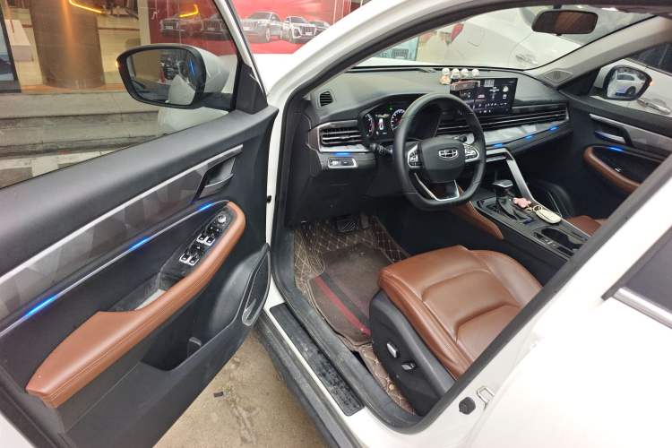 Used Geely Auto Vision X6 2021 PRO 1.4T Automatic Prestige Model