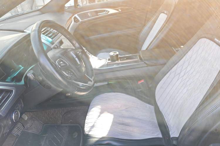 Used Lincoln MKZ 2017 2.0T Luxury Edition
