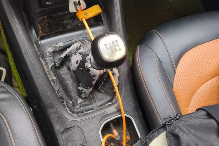 Used Wuling Hongguang S3 2018 1.5L Manual Comfort Model China V Standard Gear Lever