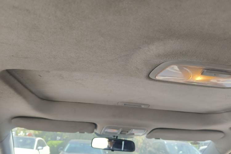 Used Hyundai ix35 2013 2.0L Automatic Two-Wheel Drive Smart GLS China IV Standard Headliner