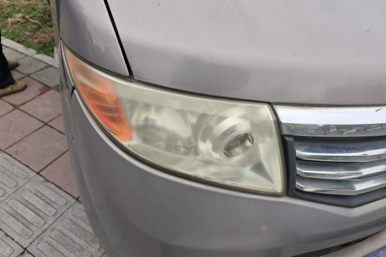 Used CHANGAN KAICHENG Taurus 2013 1.2L Elite Model Right Front Headlight