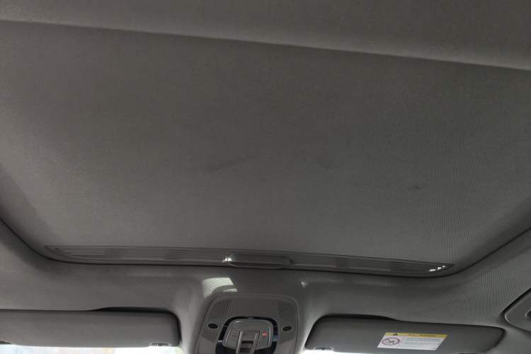 Used Audi A4L 2017 40 TFSI Ambition Edition
