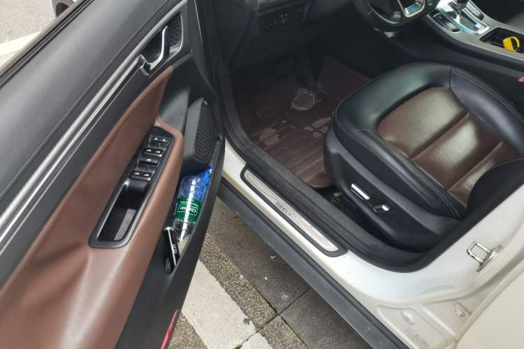 Used Geely Auto Emgrand GS 2016 Elegant Edition 1.3T Automatic ZhenShang Model
