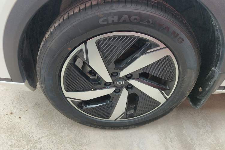 Used CHANGAN NEVO Q05 2023 60 Pro Exterior 4