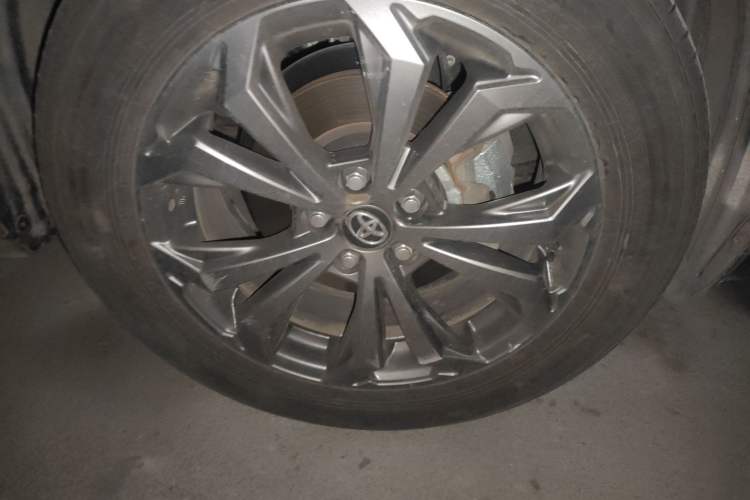 Used Toyota RAV4 2024 2.0L CVT Two-Wheel Drive Fashion Plus Edition
