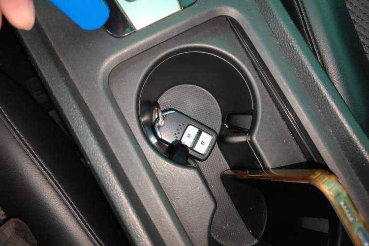 Used Honda Jade 2014 1.8L Automatic Comfort Elite Version 5 Seats
