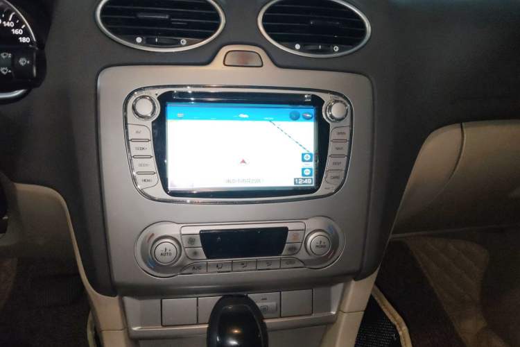 Used Ford Focus 2013 Hatchback Classic 1.8L Automatic Fashion Edition