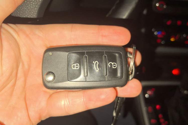 Used Volkswagen Passat 2011 1.8 TSI DSG Ultimate Edition Vehicle Key