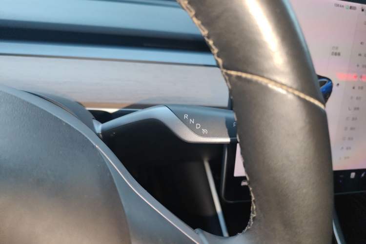 Used Tesla Model 3 2019 Long-Range Rear-Wheel-Drive Version
