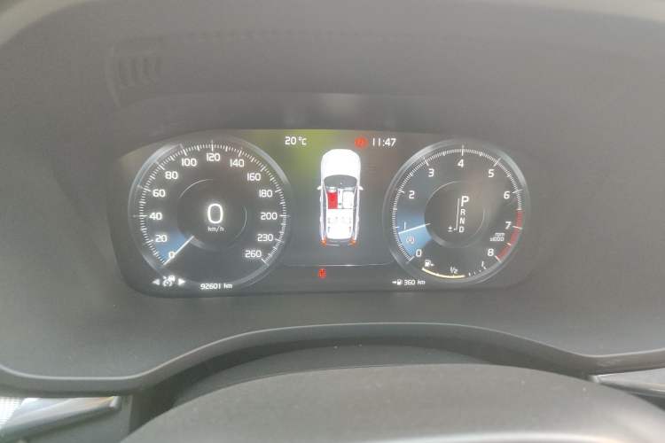 Used Volvo XC60 2019 T5 4x4 Smart & Dynamic Sport Edition China VI Standard
