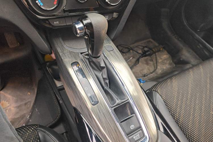 Used Honda XR-V 2015 1.5L LXi CVT Classic Edition