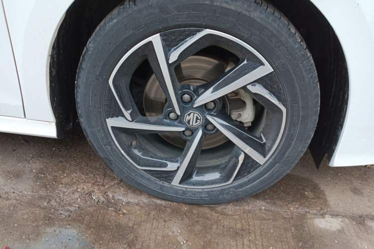 Used MG 5 2021 Revised 300TGI DCT Qingshè Luxurious Enjoyment Edition