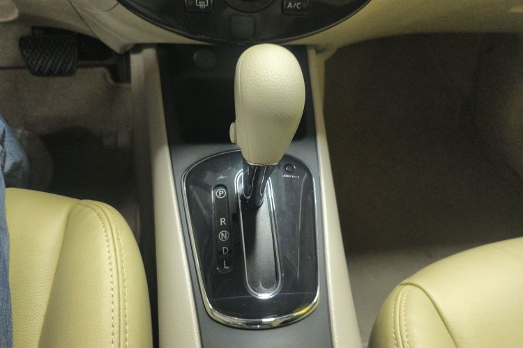 Used Nissan Tiida 2014 1.6L CVT Comfort Model